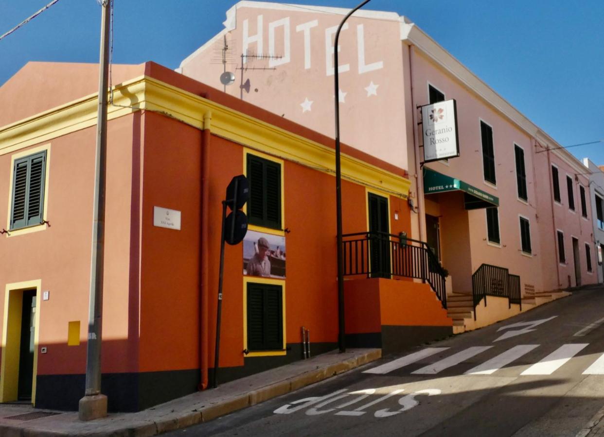 Hotel Geranio Rosso Stintino Exterior foto